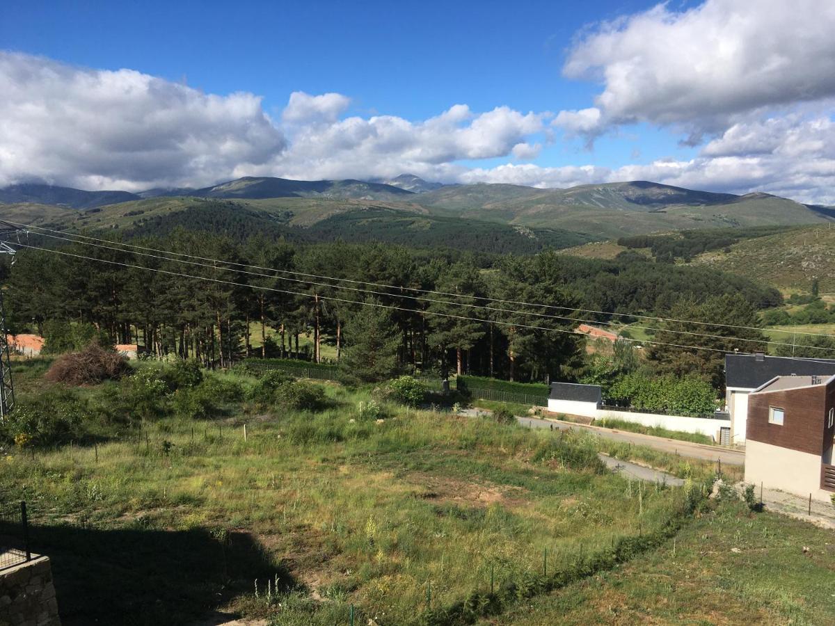 Cara Norte De Gredos Хойос дел Еспино Екстериор снимка